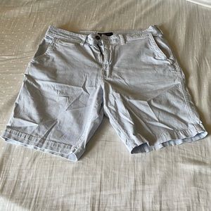 AMERICAN EAGLE MENS cargo shorts
